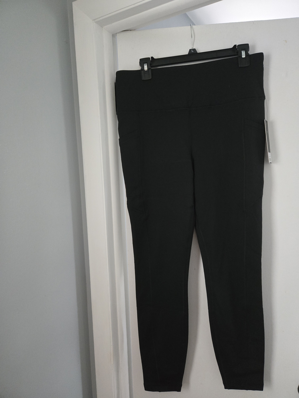 Velocity Black High-Waist Ponte Leggings with Side Pockets